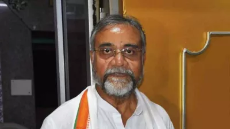 ममता बनर्जी से नाराज हुए छोटे भाई बाबुन, हावड़ा में TMC प्रत्याशी के खिलाफ चुनाव लड़ने का ऐलान