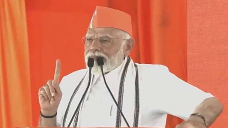 मोदी इन्हें छोड़ेगा नहीं… तेलंगाना के जगतियाल में परिवारवादियों पर बरसे पीएम