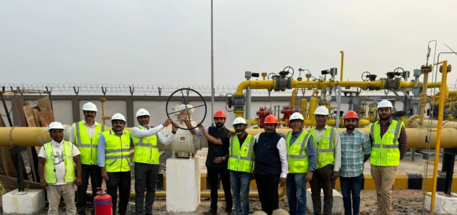 Adani Total Gas Share: मथुरा में बायोगैस प्लांट की शुरुआत से Adani Total Gas के शेयर में दिखी तेजी