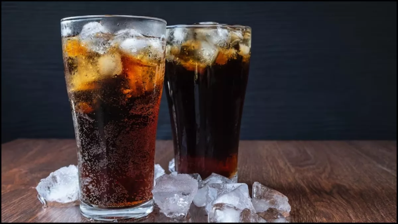 Cold Drinks Side Effects: कोल्ड ड्रिंक्स का अधिक मात्रा में सेवन करने से हो सकते हैं ये नुकसान