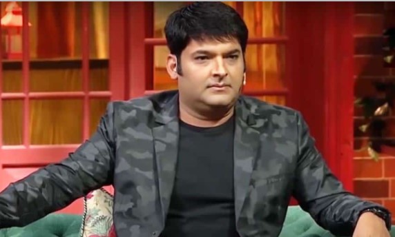 Kapil Sharma शो में नवजोत सिंह सिद्धू की धमाकेदार वापसी, सुनील ग्रोवर को पछाड़कर वसूल रहे इतनी तगड़ी फीस!