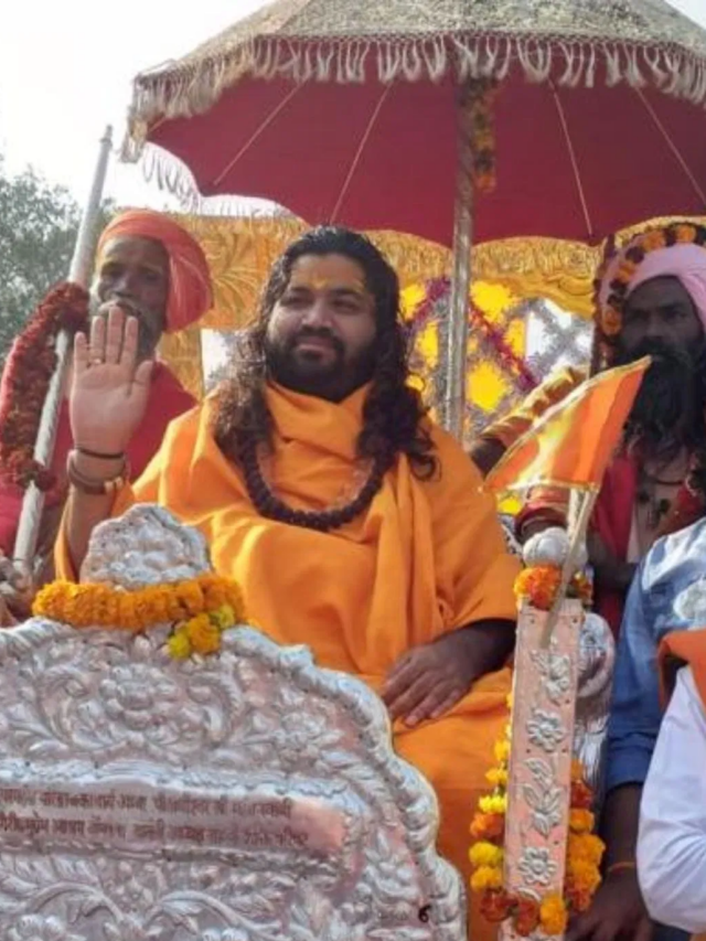 जूना अखाड़े में बने पहले दलित जगदगुरु, महेंद्रानंद गिरी महाराज