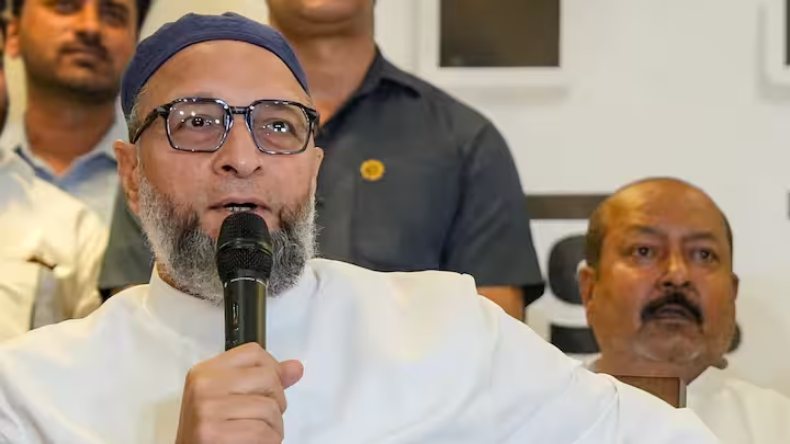 ‘मेरा एक ही मकसद है और वो है असदुद्दीन ओवैसी को यहां से उखाड़ फेंकना’, माधवी लता का ओवैसी पर हमला