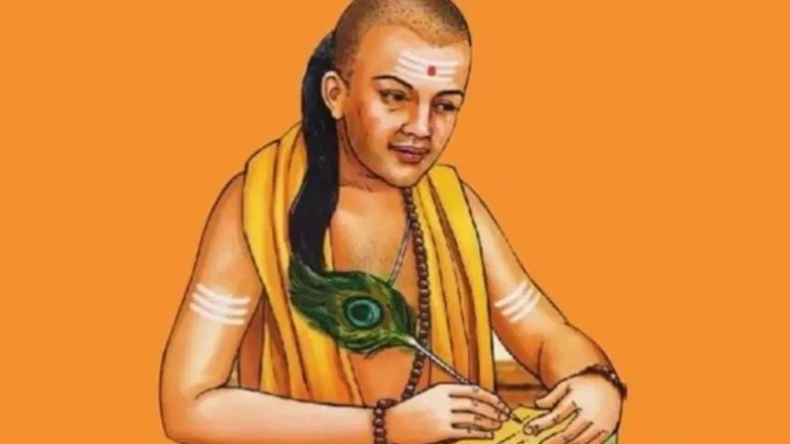 Chanakya Niti: अगर आपको अपने जीवन में करनी है सफलता हासिल तो आज से त्याग करें इन चीजों का