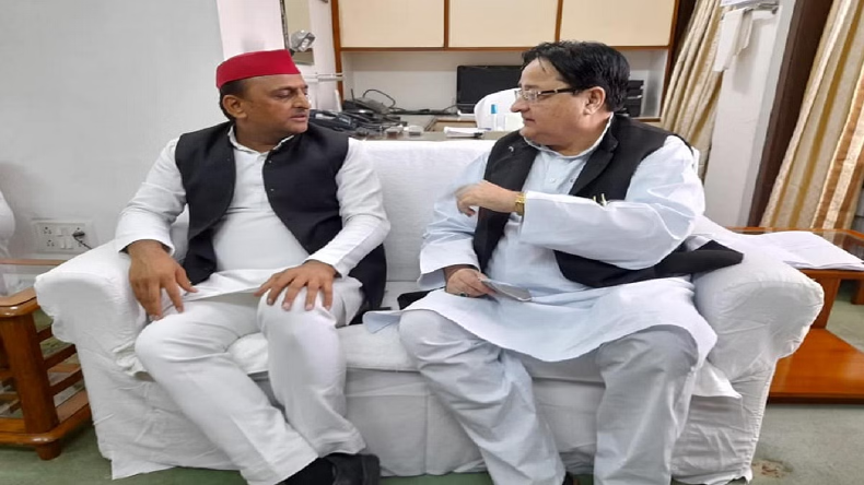 Loksabha Election: एस टी हसन ने कर दिया बड़ा ऐलान, धर्मसंकट में फंसे अखिलेश यादव