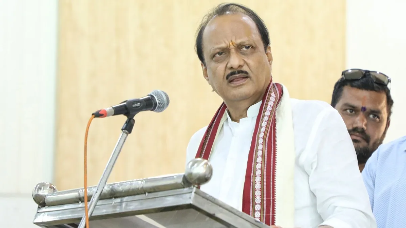 Loksabha Election: अजित पवार के बयान से मचा बवाल, जो फंड लगेगा मैं दूंगा लेकिन वोट…