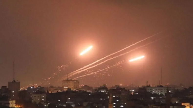 Iran-Israel War : खत्म हो जाएगा ईरान-इजराइल युद्ध, तेहरान ने लिया बड़ा फैसला…जंग खत्म करने के लिए नेतन्‍याहू के सामने रखी ये शर्त!