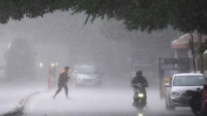 Weather Update: अगले तीन घंटे में इन राज्यों में होगी बारिश, नांदयाल में पारा 43 डिग्री के पार