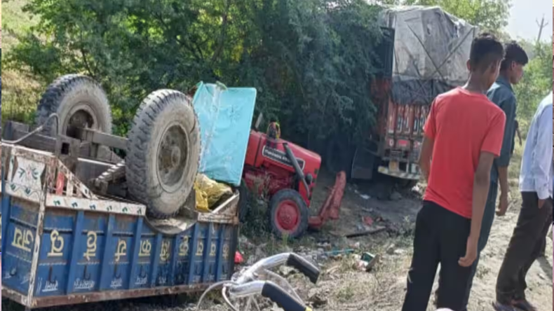 Video : देर से आई टीचर तो प्रिंसिपल ने नोच लिया गाल, बाल पकड़कर हुई जबरदस्त कुटाई