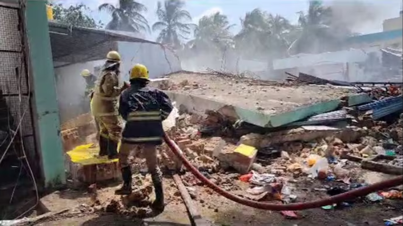 J.K में दूसरे चरण का मतदान आज, 90KM की रफ्तार से तूफान की चेतावनी, दिल्ली समेत 6 राज्यों में भारी बारिश का अलर्ट