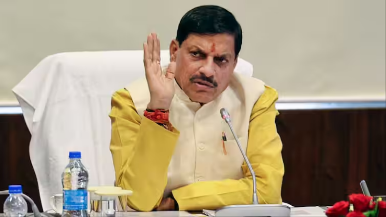 VIDEO: स्कूल में फेल होने पर बच्चा हुआ इतना खुश, बताई ऐसी वजह की वायरल हो गया वीडियो