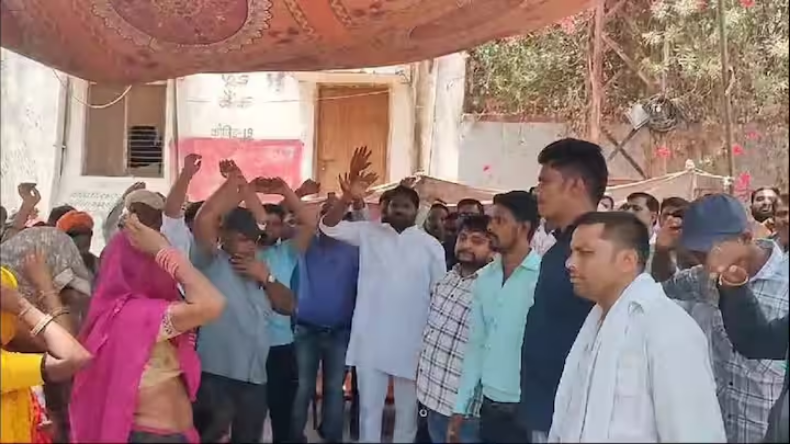 मध्य प्रदेश: भीषण गर्मी के बीच पेयजल संकट, गंदा पानी पीने पर मजबूर हुए ग्रामीण