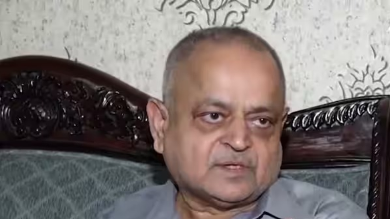 कांग्रेस को लगा बड़ा झटका, पूर्व विधायक सुमेश शौकीन AAP में शामिल, केजरीवाल ने दिलाई सदस्यता