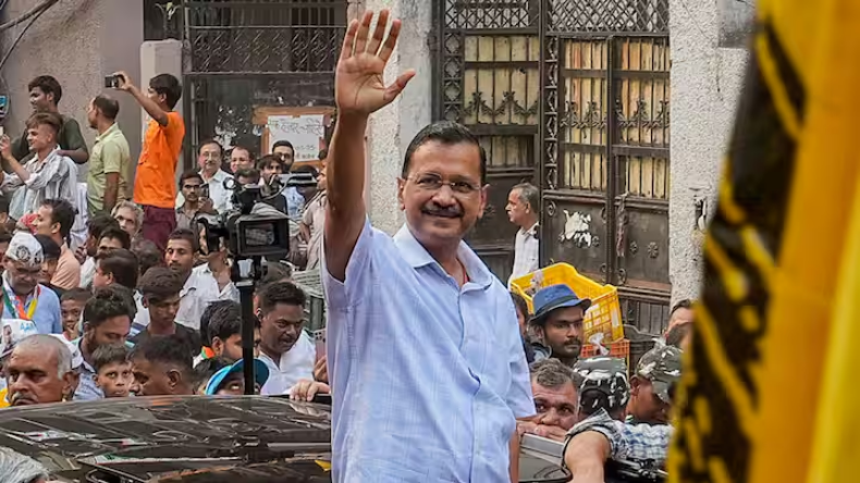 मालीवाल केस में बुरे फंसे बिभव कुमार, चार्जशीट में जुड़ी ‘गैर इरादतन हत्या’ की कोशिश वाली धारा