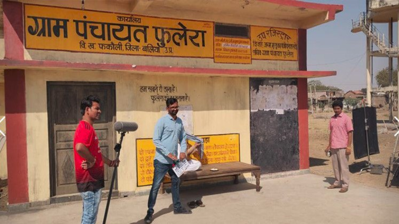 Panchayat season 4: फुलेरा गांव से पंचायत 4 की शूटिंग हुई लीक, सामने आई प्रधान जी और सचीव जी की फोटो
