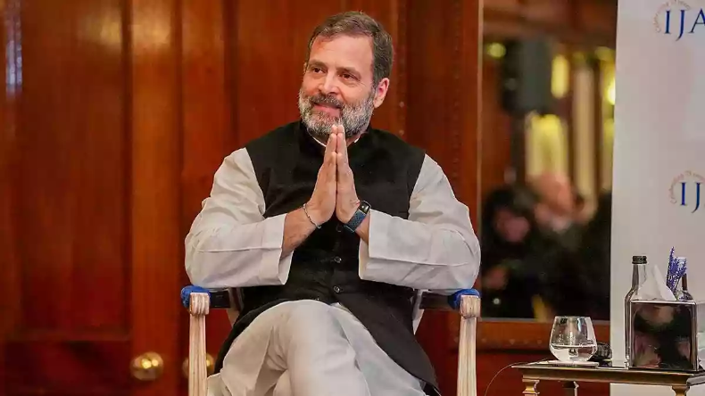 सोनिया-राहुल ने इस नेता के साथ किया खिलवाड़, बयां किया दर्द, खोला राज