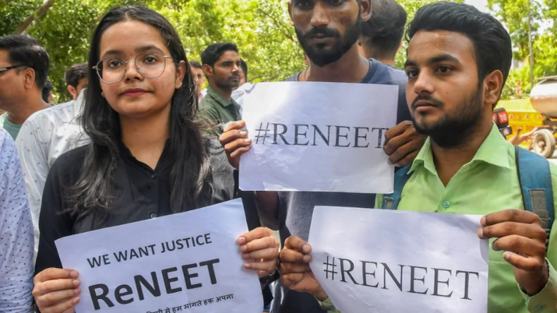 ‘खिलाड़ी’ को आलिया भट्ट से फ्लर्ट करना पड़ा महंगा, एक्ट्रेस ने उड़ाई चेहरे की हंसी