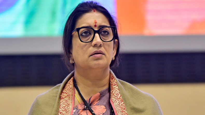 जम्मू-कश्मीर विधानसभा में आर्टिकल 370 के हंगामें पर बोलीं स्मृति ईरानी, नहीं होगीं वापसी