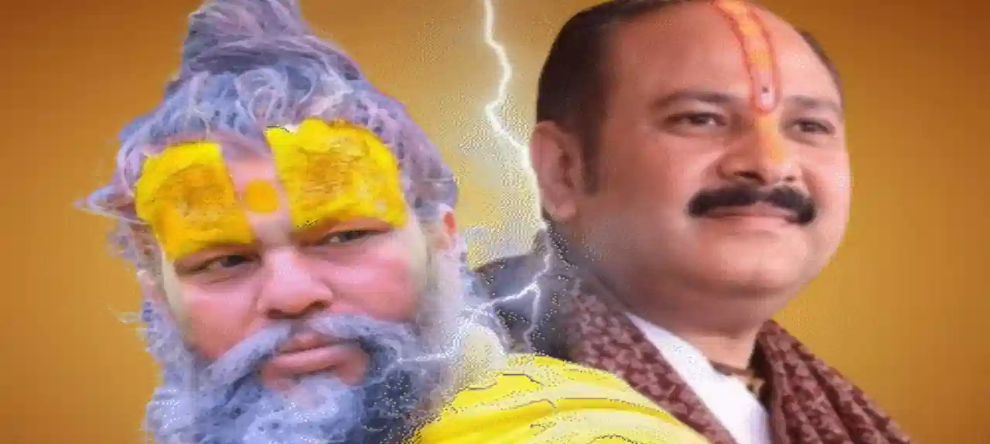 कौन हैं ‘एक लोटा जल, हर समस्या का हल’ से प्रसिद्ध हुए पंडित प्रदीप मिश्रा, जिनकी कथा में भगदड़ मचने से घायल हुई महिलाएं