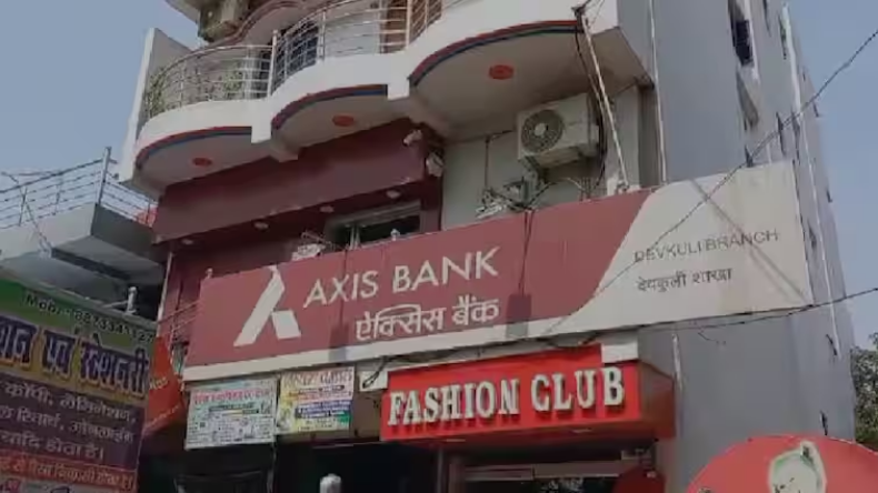 पटना में 2 छात्रों की लाश देख कांप उठे लोग, शरीर के कई हिस्सों पर चाकू से हमले के निशान