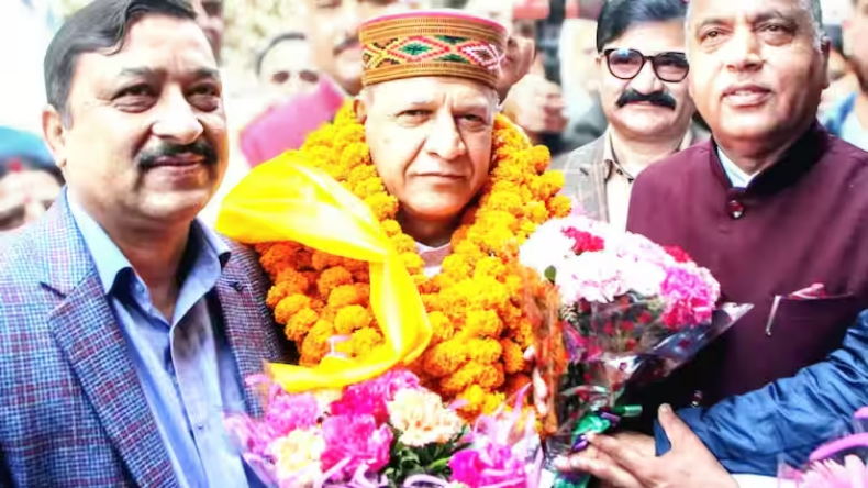 Shimla Water Crisis: शिमला में गहराया पेयजल संकट, तीन दिन बाद लोगों को मिल रहा पानी