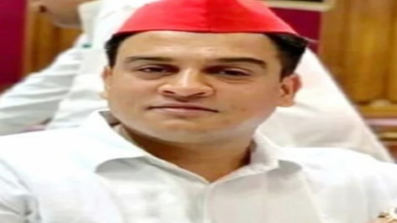 सरकारी कर्चारियों की हड़ताल पर अगले छह महीने लगा प्रतिबंद, यूपी में एस्मा लागू