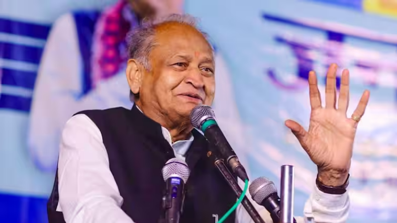 PM मोदी अगर बड़ा दिल दिखाकर… मनमोहन के अंतिम संस्कार को लेकर गहलोत ने फिर सरकार को घेरा