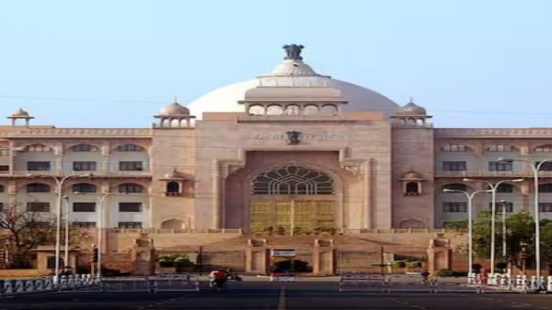 सावधान!  जयपुर में मर्दों को जाल में फंसा रही ये महिला, इतने लोगों को बना चुकी है अपना शिकार