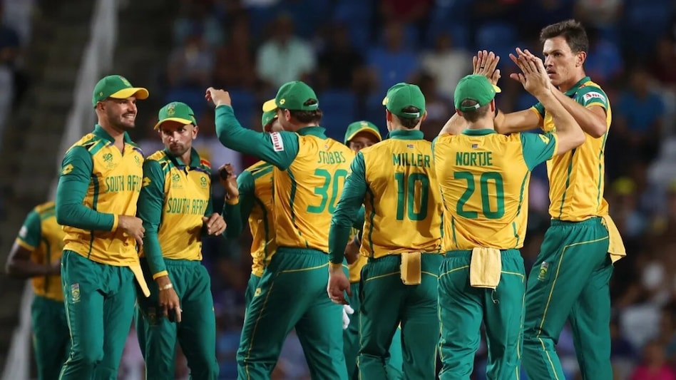 T20 WC Semi final: भारतीय टीम के लिए बारिश बनेगी संकटमोचन, वर्ल्ड कप फाइनल में मिलेगी एंट्री