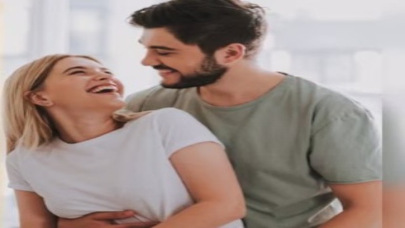 महिला टीचर ने अपने ही छात्र के साथ बनाया संबंध, फिजिक्स पढ़ाते-पढ़ाते बायोलॉजी पर आ गई मैडम, स्टूडेंट को सिखाया ‘I Love You’ का फॉर्मूला