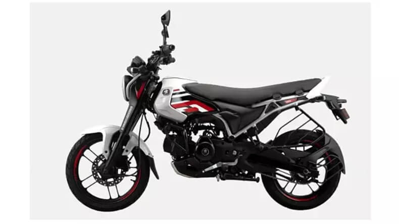मानसून के समय कार चलाते वक्त इस बातों का रखें ध्यान, दुर्घटना से बचें