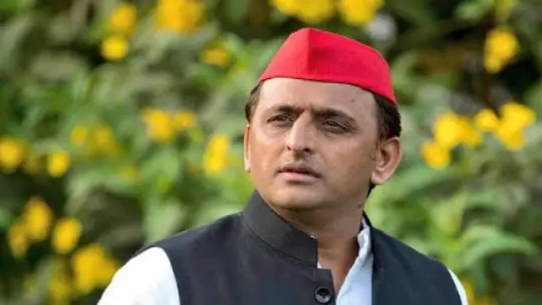 अखिलेश ने दिए संकेत ,शिवपाल यादव नहीं लड़ेंगे विधानसभा चुनाव