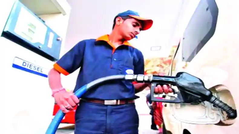 कार के पेंट को लंबे समय तक कैसे रखें चमकदार