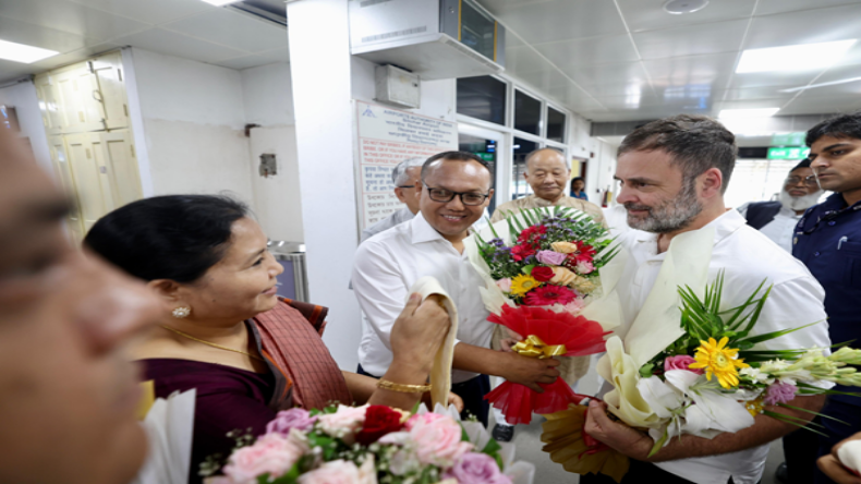 राहुल गांधी के मणिपुर पहुंचने से पहले जमकर हुई गोलीबारी