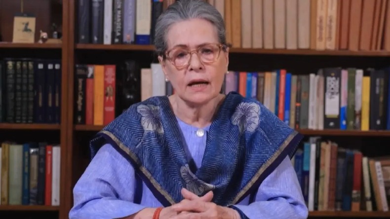 Sonia Gandhi: हवा का रुख हमारे पक्ष…सोनिया गांधी ने BJP पर कसा तंज