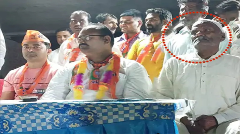 UP के मंदिर में घुसे इस्लामिक कट्टरपंथी, कीर्तन कर रहीं हिंदू महिलाओं को लाठियों से पीटा, अब क्या करेंगे योगी?