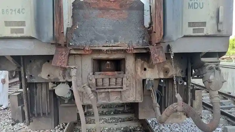 महाकुंभ की बढ़ेगी शोभा, अलर्ट मोड पर रेलवे, जानें इस बार श्रद्धालुओं के लिए क्या होगा खास