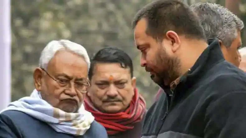 परिवार की याद में 15 हजार फीट ऊंचाई पर मोबाइल नेटवर्क लगाने पहुंचे भारतीय जवान, वीडियो देख भावुक हुए लोग