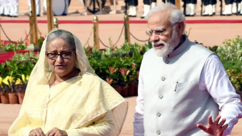 शेख हसीना की बिल्ली के साथ उपद्रवियों ने किया ऐसा गंदा काम… पढ़ेंगे तो भड़क जाएंगे!