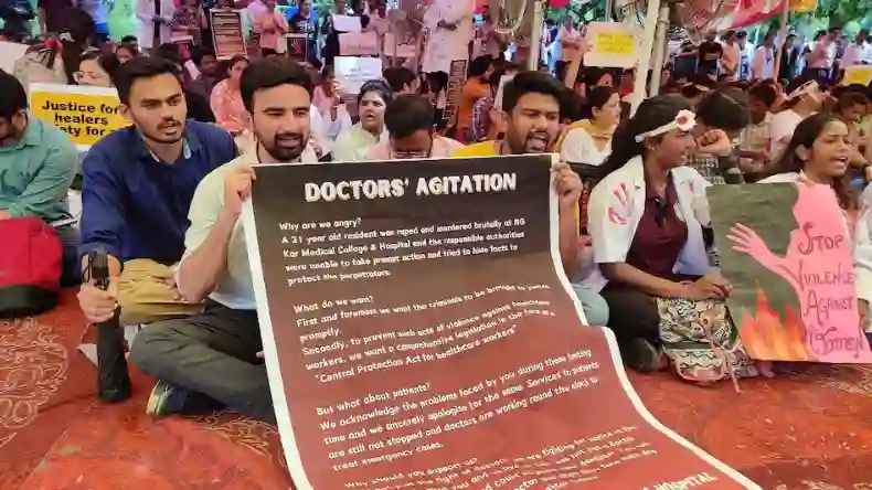 कोलकाता रेप मामले में इन सवालों पर सिले ममता के वकील के मुंह, CJI ने लगा दी लताड़