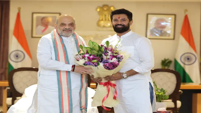 तेजस्वी ने चल दी चाल, शुरू कर दी 2025 की तैयारी, चिराग को कह दी फ़िदा होने वाली बात!