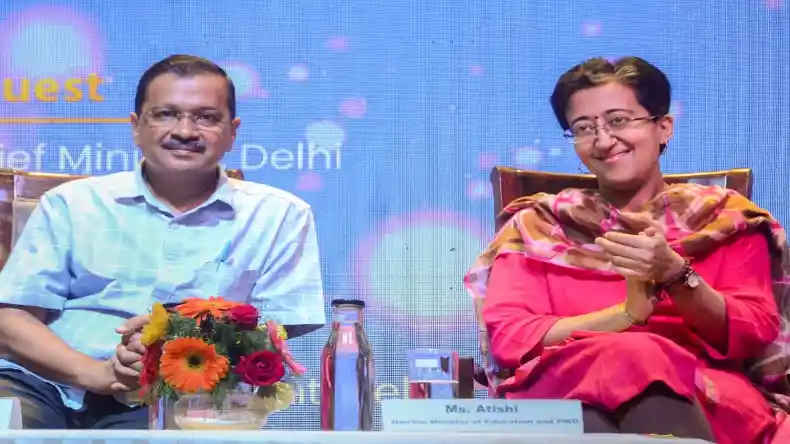 काश पत्नी सुनीता को बनाया होता! आतिशी को CM कुर्सी देकर 6 महीने में पछताएंगे केजरीवाल