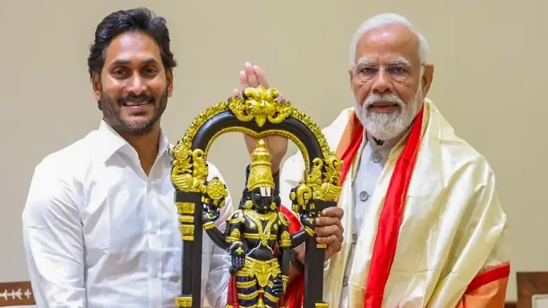 जो अंग्रेज नहीं कर पाए वो जगन मोहन ने कर दिया! आजाद भारत में हिन्दुओं को खाना पड़ा बीफ वाला प्रसाद!