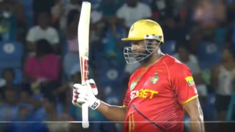 KKR के सबसे महंगे खिलाड़ी ने शुरू की पढ़ाई, नाम के साथ जुड़ा डॉक्टर