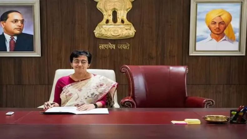 सीएम आतिशी को मची खलबली, पहुंची सोनम वांगचुक से मिलने, आखिर क्यों थी इतनी जल्दी?