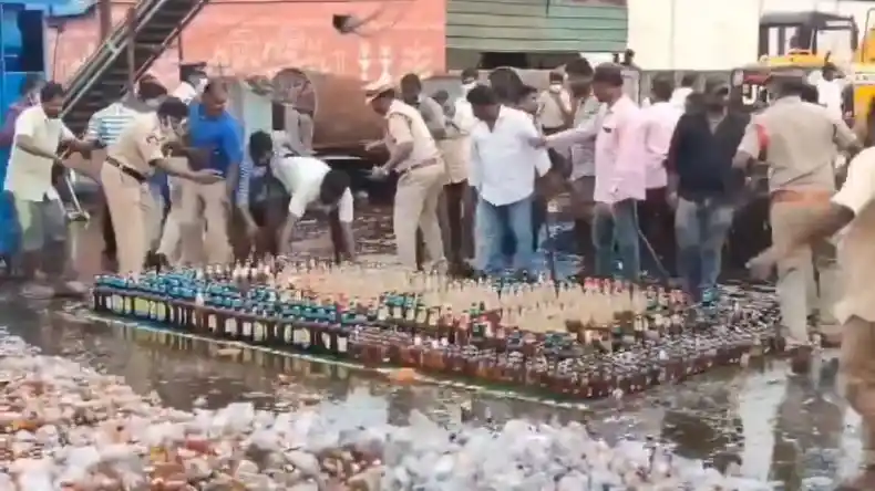 तिरुपति के प्रसाद में मिली पशुओं की चर्बी, लैब रिपोर्ट ने कर दी पुष्टि