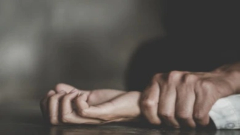 महिला के साथ 31 घंटे तक सामूहिक बलात्कार, जीजा ने लिए साली से मजा, पढ़कर उड़ जाएंगे होश