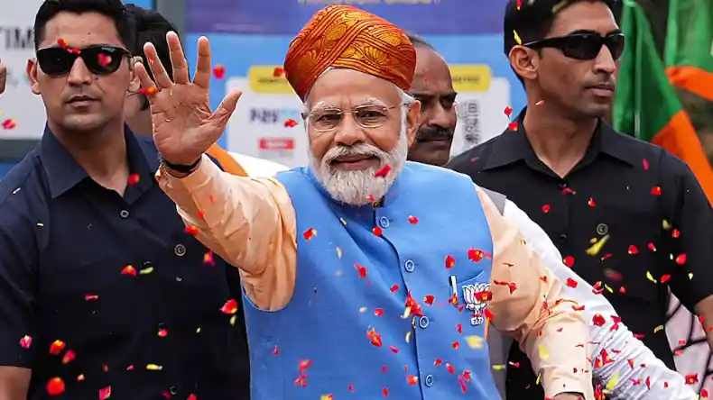 जन्मदिन पर मोदी ने दिया बड़ा तोहफा, महिलाओं के खाते में जाएंगे खटाखट 5 हजार रुपये