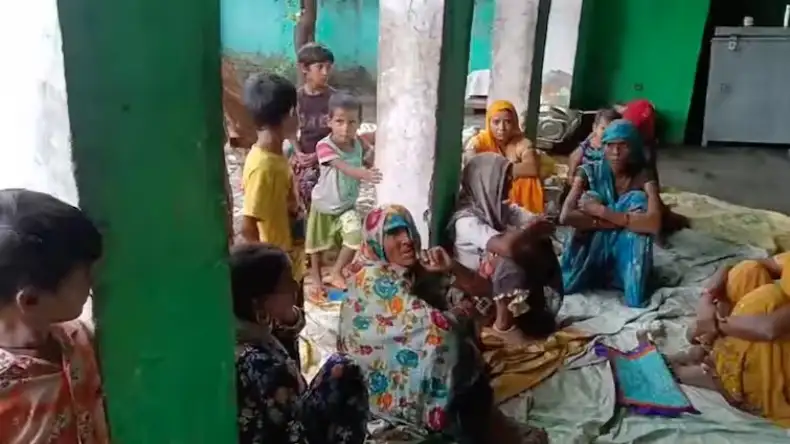 संभल विवाद पर प्रियंका ने योगी को घेरा, कहा खुद खराब किया है माहौल,सुप्रीम कोर्ट से की ये मांग