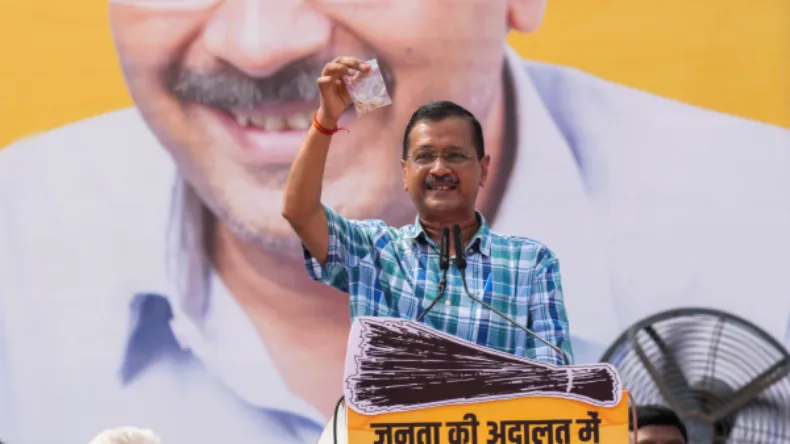 ‘निर्वाचित होने के बाद पार्टी के साथ रहेंगे’, उद्धव ठाकरे और शरद पवार ने नेताओं से लिखवाए शपथ पत्र